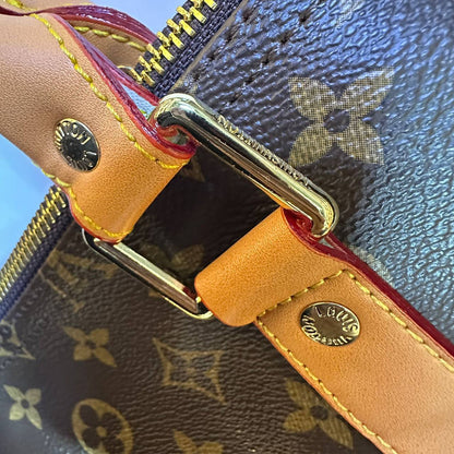 LV

TRAVELLING BAG 

COPY ONE 
 50CM 
150 dhs✅

Zain39
♥️♥️♥️