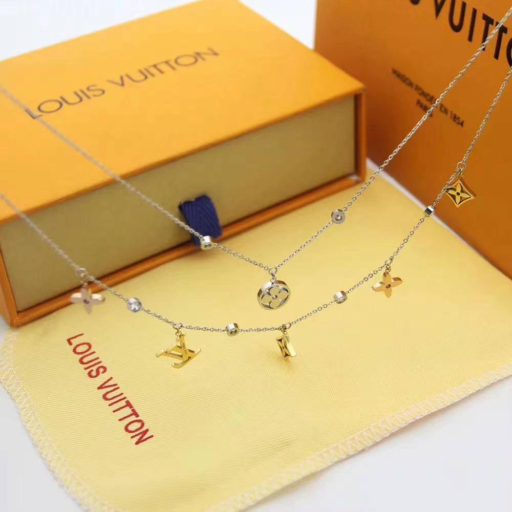 LV
NECKLACE* 🔅

65 dhs❤️
   _*Each*_

Zain89
♥️♥️♥️