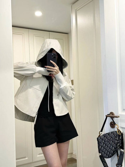 *New collections💝    
280 dhs🇦🇪🇦🇪
*good  quality  
*Sizes:S M L 
*AVAILABLE NOW*

Zain231
♥️♥️♥️