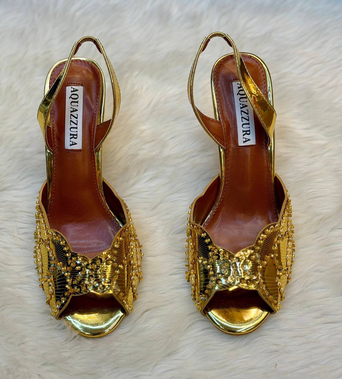 AQUAZZURA heels 
good Quality 
Size 36-41
160 dhs✅

Zain296
♥️♥️♥️