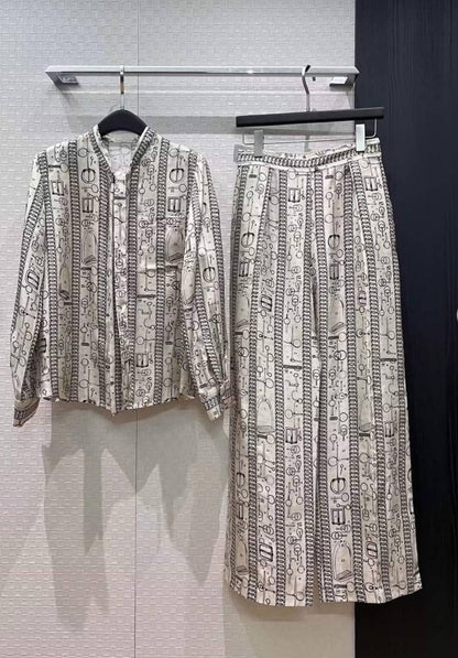 ✨❤️‍🔥 HERMES new❤️‍🔥✨
✨VIP QUALITY ✨
        💯 silk😍
Size :36-38-40-42
1150 dhs💛

Zain287
♥️♥️♥️