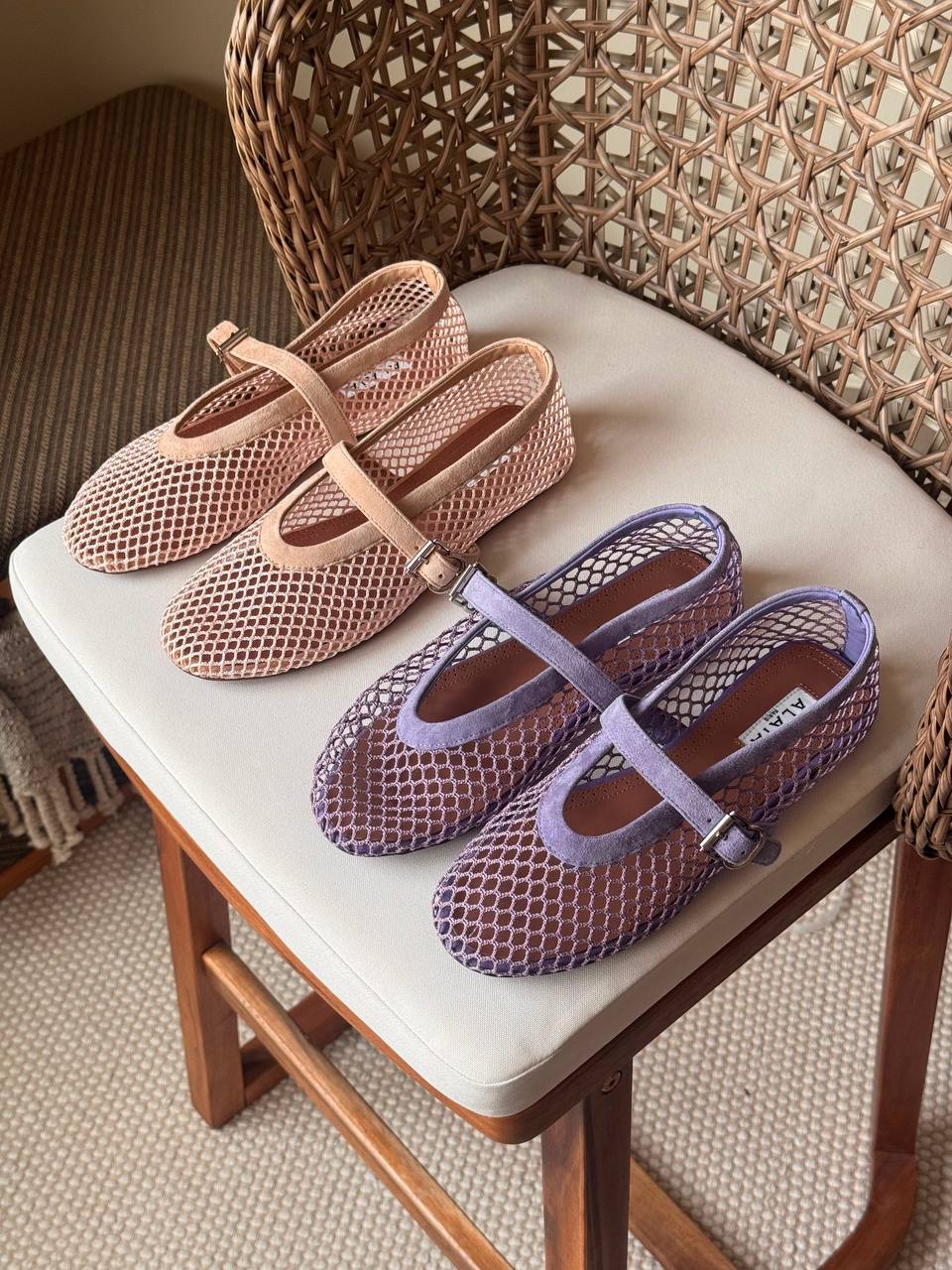 ALAIA 
✨ New Collection
👠 36–41
💎 Premium Quality
🔥 Super Master
450 dhs✅

Zain198
♥️♥️♥️