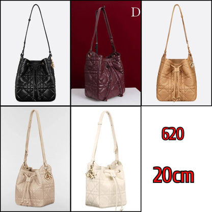 DIOR 
GOOD QUALITY 💯
115 dhs✅
WITH BOX 📦

Zain28
♥️♥️♥️
