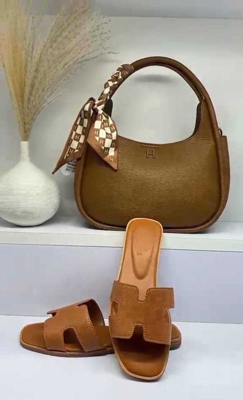 Hermes Set
size Size 36….41
170 dhs✅

Zain161
♥️♥️♥️