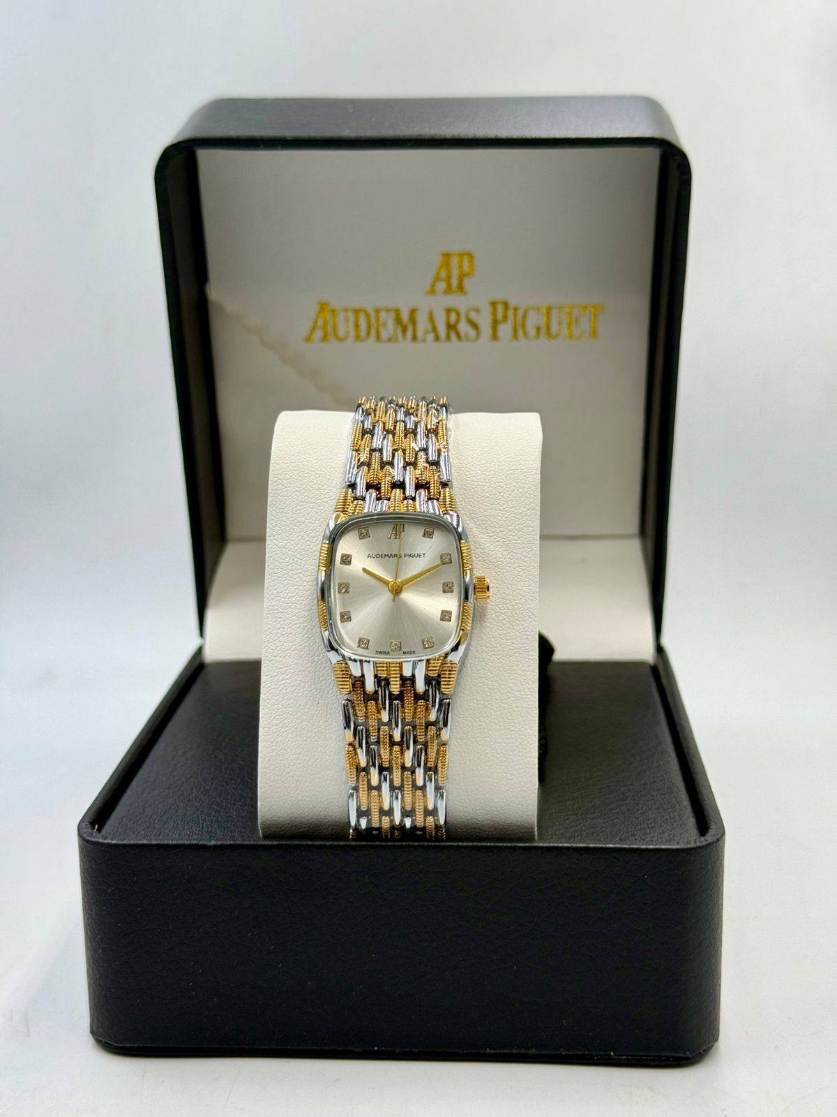 Ap ladies 
55 dhs❣️

Zain08
♥️♥️♥️