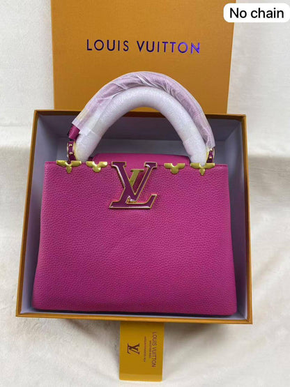 🌹 LV Capucenis 
1️⃣ First quality +🎁
Size : 25 * 18.5 cm
90 dhs🪙🌨️
with box🎁

Zain115
♥️♥️♥️