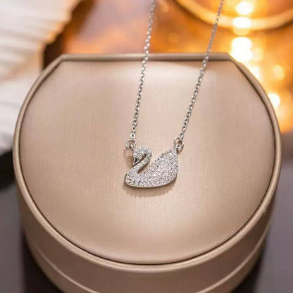 Swarovski Necklace 🔥
Stainless Gold Plated
20 dhs💛

Zain243
♥️♥️♥️