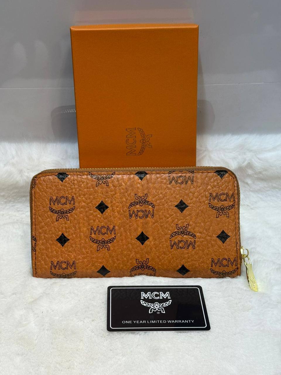 LV - MCM - Gucci
WALLETS 
40 dhs🪙🌨️

Zain40
♥️♥️♥️