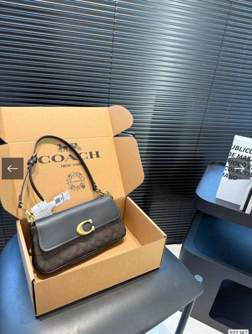 Mixed brands
Coach
Chanel
Lv
Hermes


with box
New high quality

95 dhs🇦🇪🇦🇪

Zain26
♥️🇦🇪🇦🇪