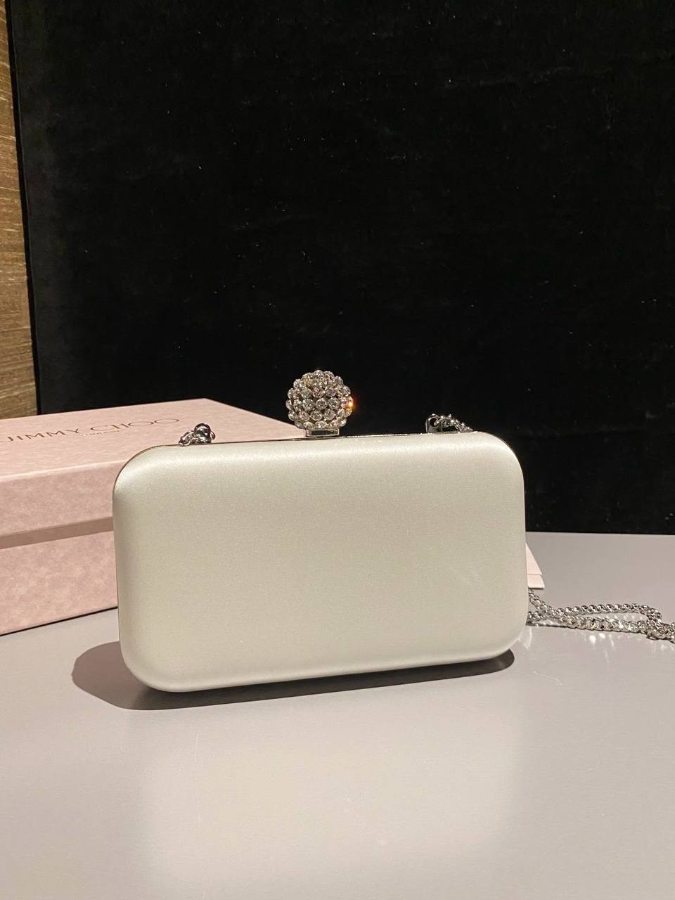 Jimmy choo
*Size 20cm*
For Price 👇 WhatsApp✅
0568585901 
0507557372
0552275751 Owner Zain 👌

Zain274
♥️♥️♥️