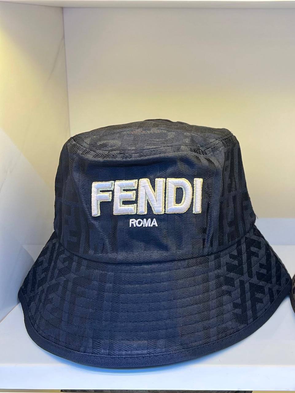BUCKET HAT 

FREE SIZE 
70 dhs🇦🇪🇦🇪🇦🇪

Zain88
♥️♥️♥️