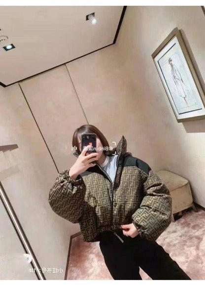 *New collections 💕💕   
350 dhs🪙🌨️
*good  quality  
*Sizes:S M L xl* 
*AVAILABL winter jacket

Zain231
♥️♥️♥️