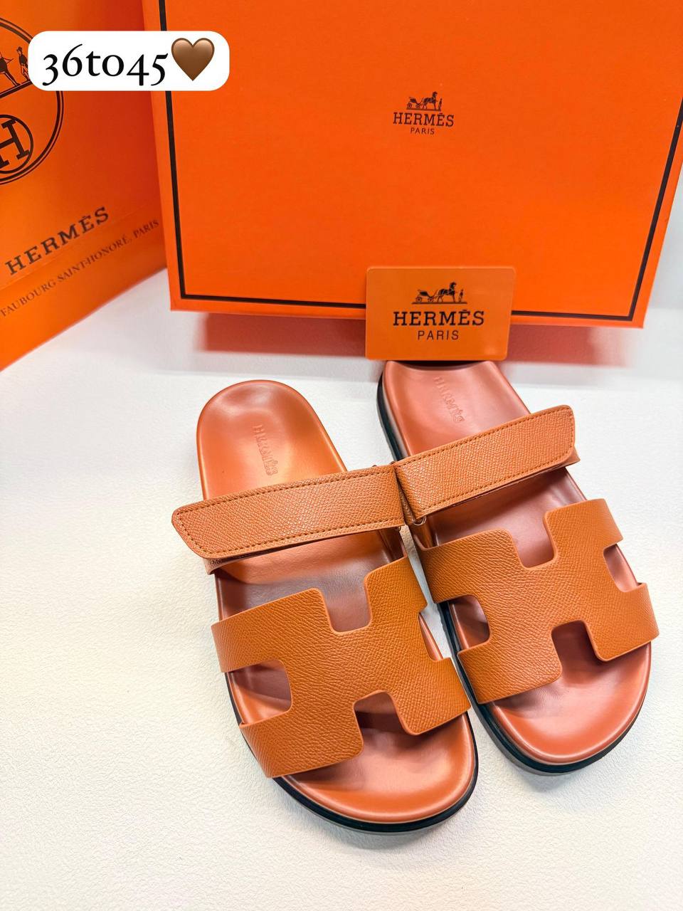 Hermes unisex
Size 36to41
Size 42to45
95 dhs✅

Zain236
♥️♥️♥️