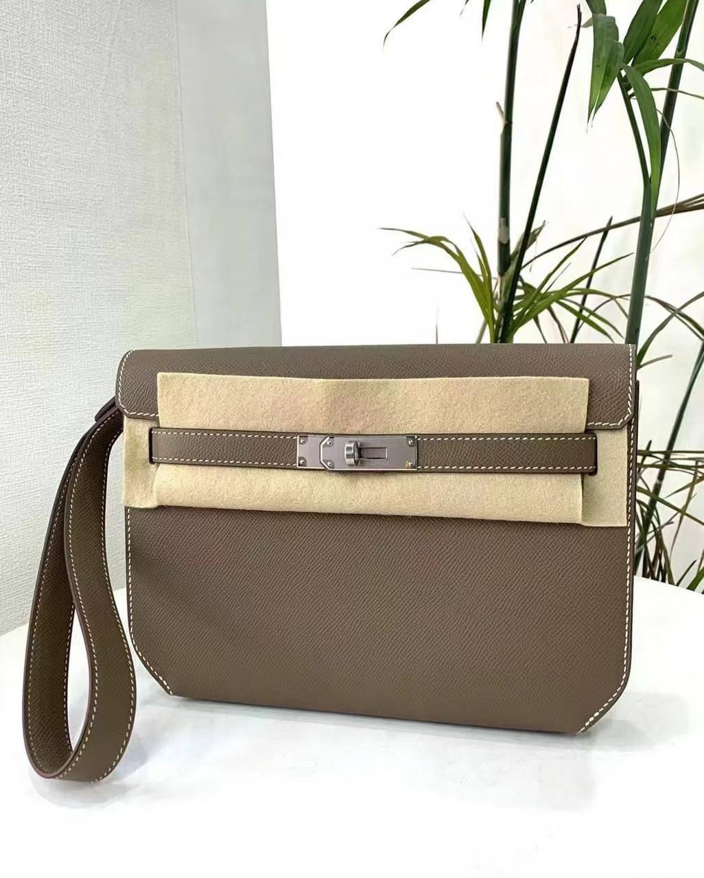 Hermes
Master Bags +++
For Price 👇 WTSP Text Zain 0568585901

Zain142
♥️♥️♥️