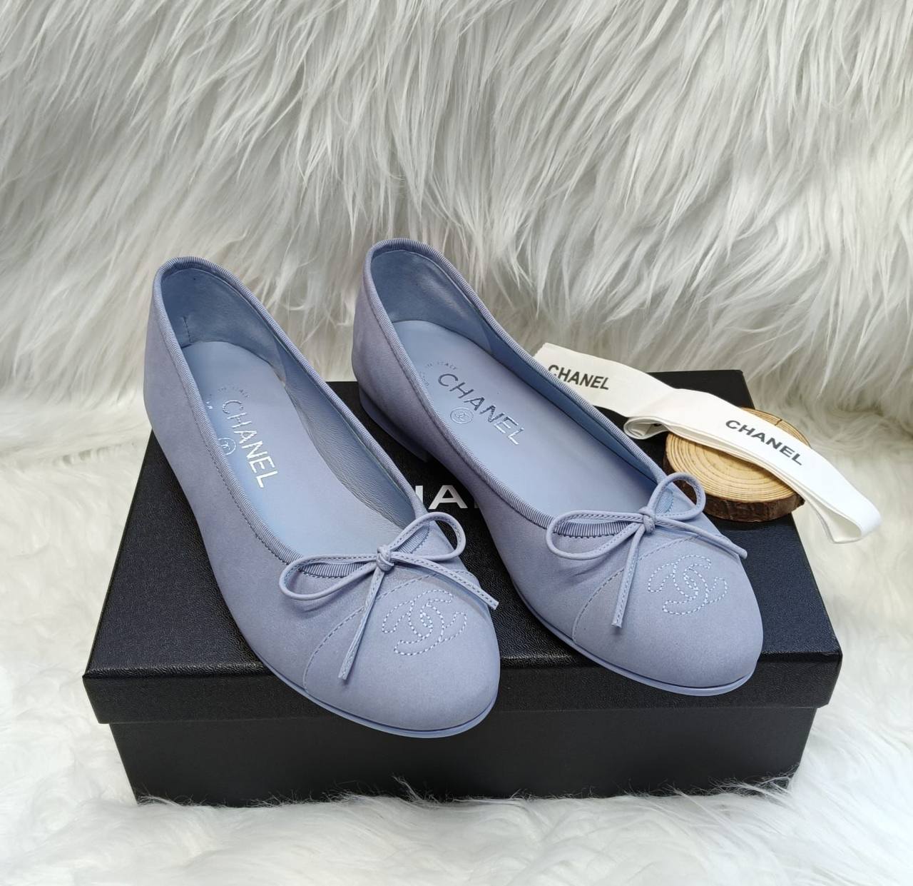 Chanel
High quality🤗
SIZE  ……… 36-42🥳
350 dhs✅

Zain119
♥️♥️♥️