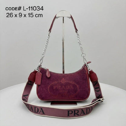 PRADA sʜᴏᴜʟᴅᴇʀ ʙᴀɢ
sᴜᴀᴅᴇ ʟᴇᴀᴛʜᴇʀ ᴍᴀᴛᴇʀɪᴀʟ
ᴇᴍʙʀᴏɪᴅᴇᴅ ʟᴏɢᴏ
ᴡɪᴛʜ ʟᴏɴɢ sᴛʀᴀᴘ
sɪᴢᴇ : 26 cm
ᴡɪᴛʜ ᴏᴜᴛ BOX

65 dhs✅

Zain31
♥️♥️♥️