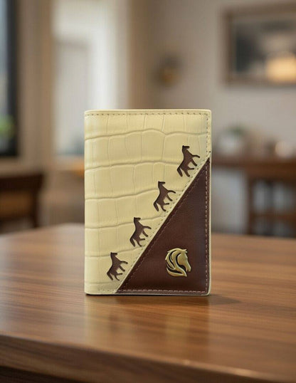 Louis Hilano 
wallet for men good quality 
90 dhs💓

Zain59
♥️♥️♥️