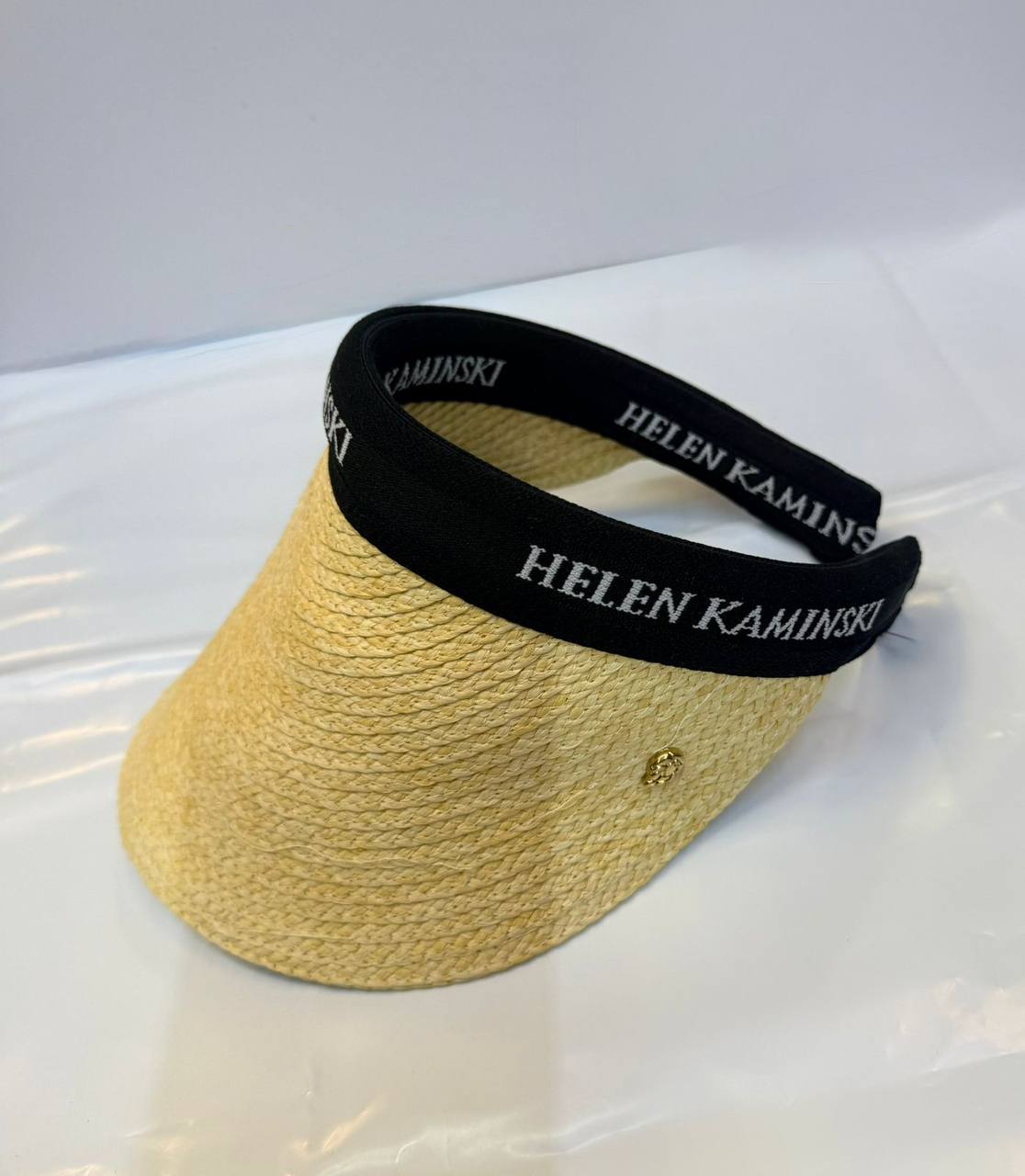 HAT
35 dhs✅

Zain93
♥️♥️♥️