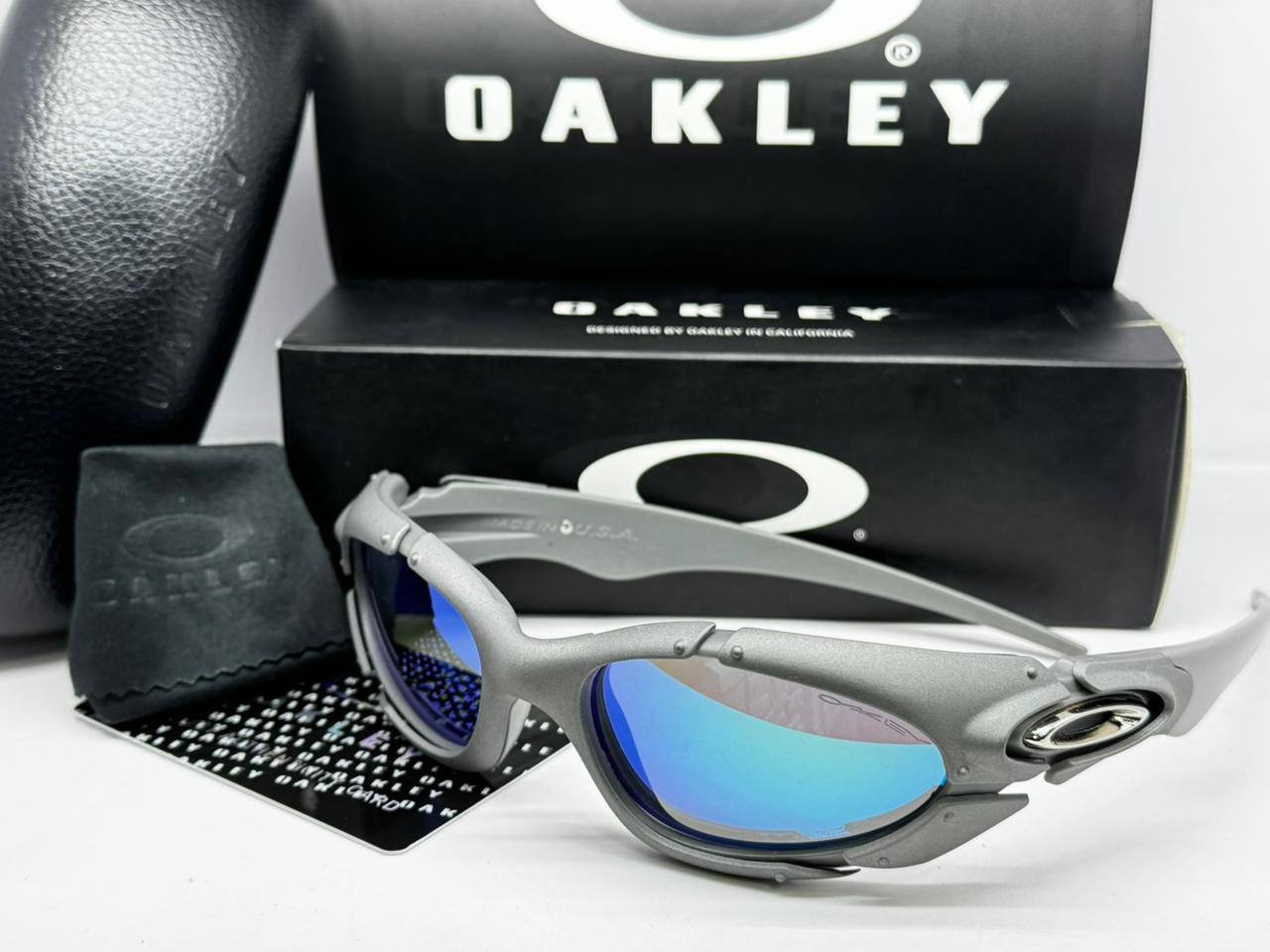 Oakley
Oakley Master quality 
130 dhs✅

Zain126
♥️♥️♥️
