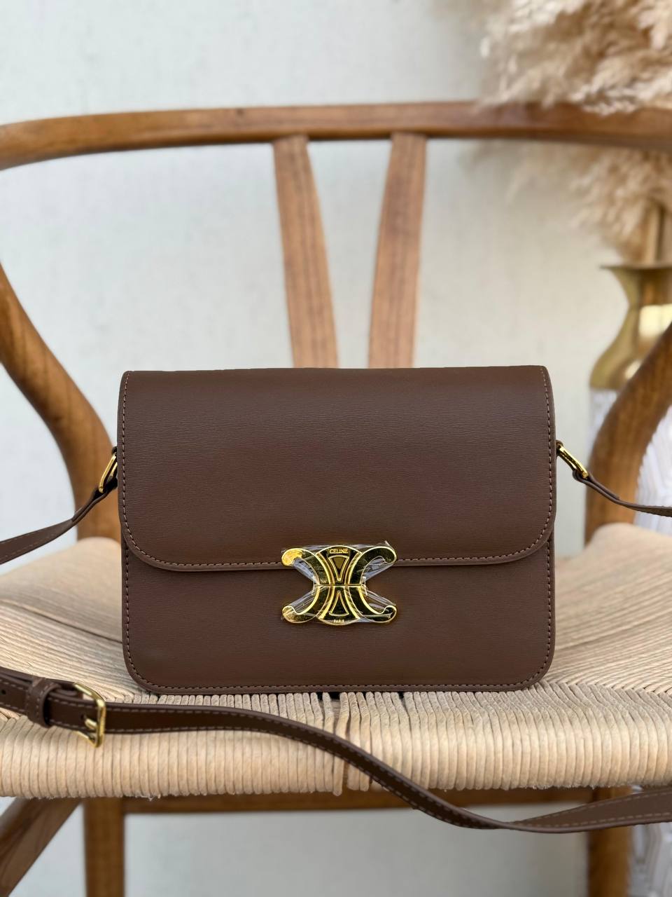 CELINE

18cm
310 dhs🇦🇪

22cm
330 dhs🇦🇪

Top quality 
With box🎁

Zain167
♥️♥️♥️