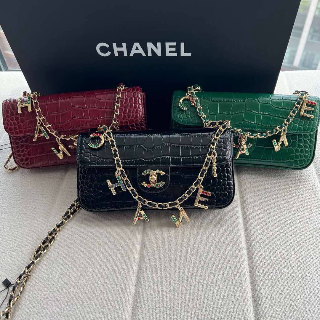 Chanel
Master❣️❣️
22cm🫶🏼🫶🏼 
310 dhs🇦🇪🇦🇪

Zain297
♥️♥️♥️