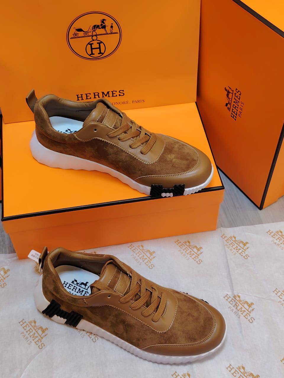 Hermes 
Shoes For Men,

High Quality,
Size 40 To 45


150 dhs🇦🇪🇦🇪

Zain120
♥️♥️♥️