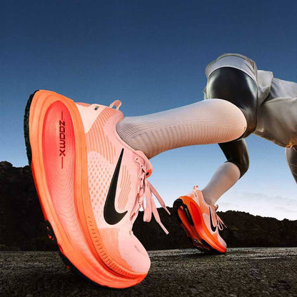 Nike Vomero Plus ‘  'Orange Pulse' 
36-45 AVAILABLE 😇
210 dhs🇦🇪🇦🇪

Zain242
♥️♥️♥️