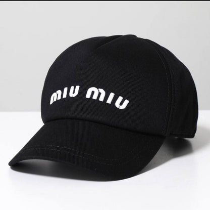 MIU MIU
CAPS

240 dhs🇦🇪

Zain328
♥️♥️♥️