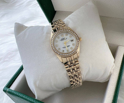 Aigner
Dior
Chanel
Piaget
Bvlgari
Gucci

55 dhs

Zain45
♥️♥️♥️