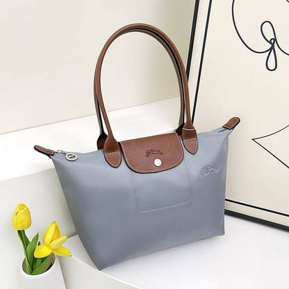 Long Champ 

40 CM 

60 dhs✅

Zain232
♥️♥️♥️
