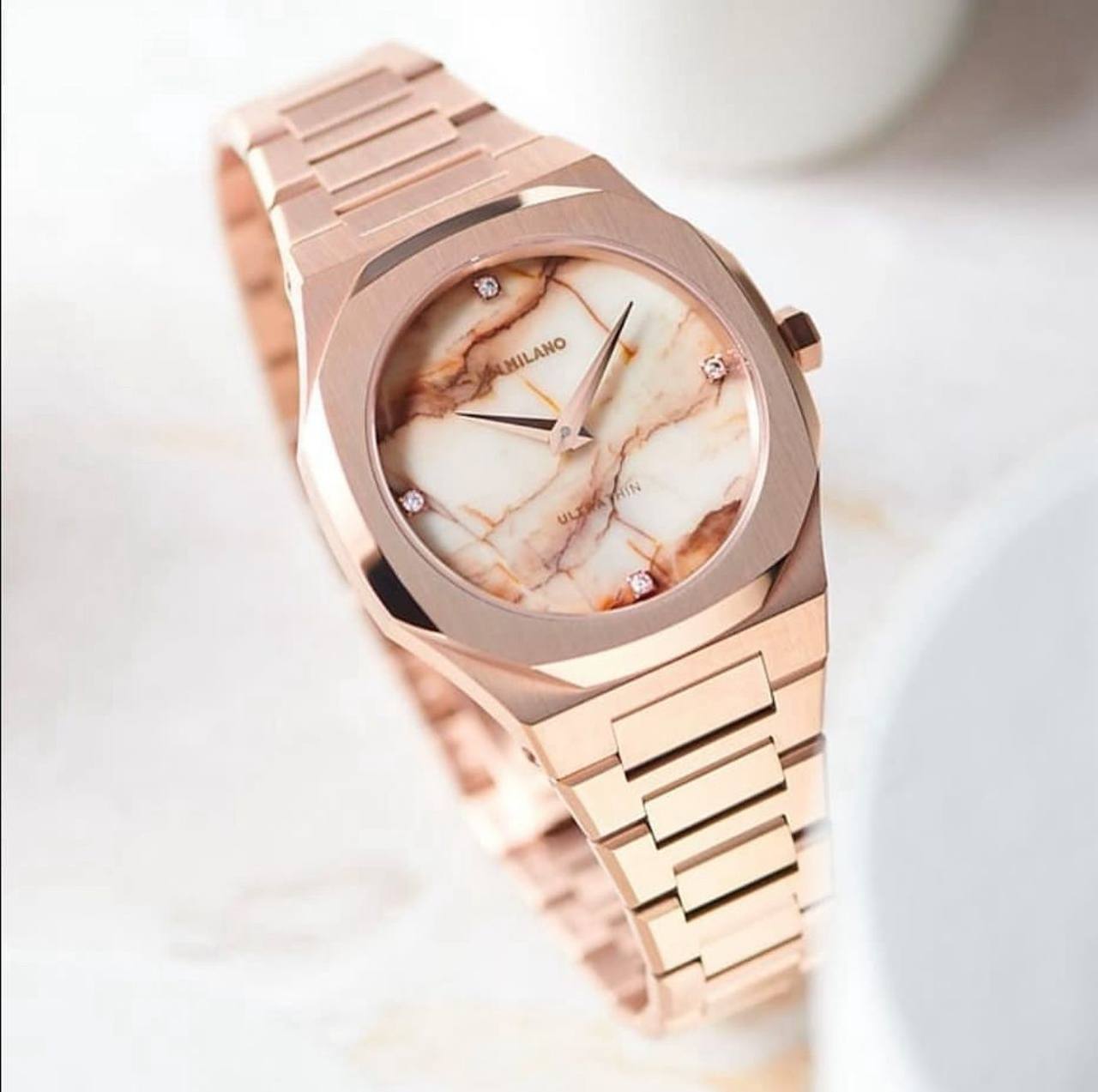 D1 Milano For Ladies Good Quality 31MM 
260 dhs✅

Zain59
♥️♥️♥️