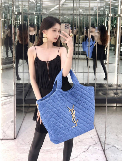 BOTTEGA 

RESTOCK 

GOOD QUALITY  
WITH BOX 
110 dhs🇦🇪🇦🇪🇦🇪

Zain295
♥️♥️♥️