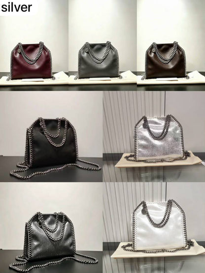 Stella
110 dhs🇦🇪🇦🇪
Size：20cm
good-quality with box

Zain35
♥️♥️♥️