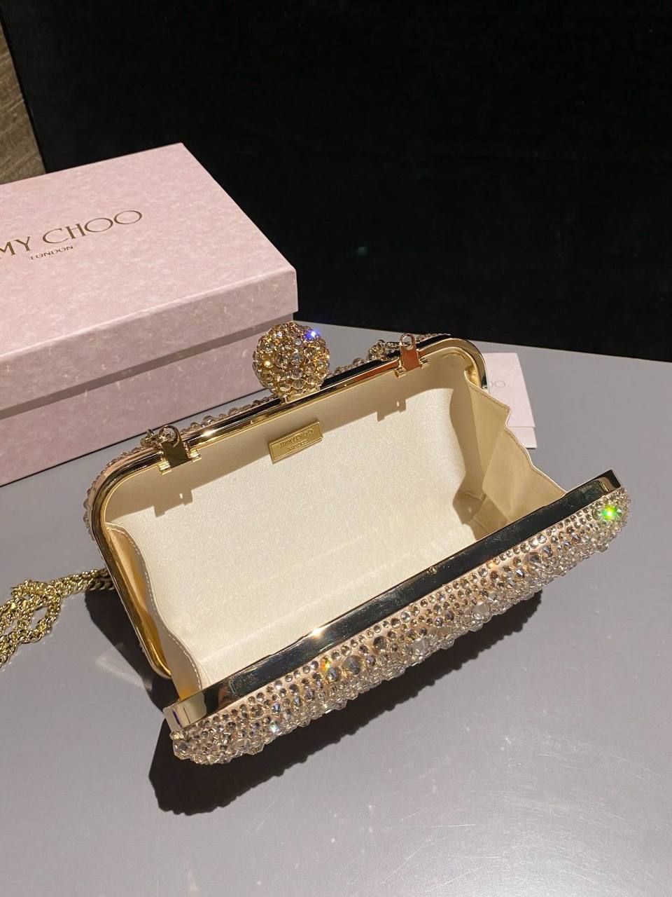 Jimmy choo ✅*
*Size 20 cm*
For Price 👇 WhatsApp✅
0568585901 
0507557372
0552275751 Owner Zain 👌

Zain274
♥️♥️♥️