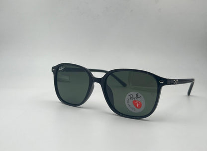 RayBan 

Sunglasses 🕶️ 
Good quality 💯 
With box 🗃️ 
🎁🎁🎁

50 dhs❣️

Zain273
♥️♥️♥️