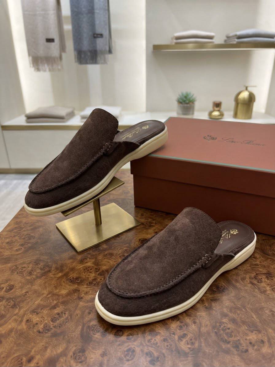 NEW CAME 
MEN LORO PIANA

GOOD QUALITY 

150 dhs

40 TO 46

Zain40
♥️♥️♥️
