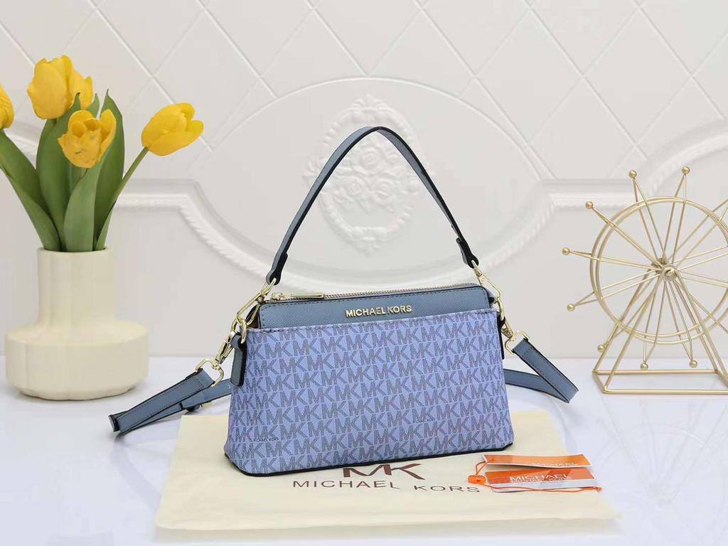 MK
80 dhs✅ 
high quality  24cm

Zain26
♥️♥️♥️