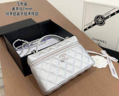 Master 🌺🌺 Bags 
New Stock Came Today
For Price 👇 WhatsApp✅
0568585901 
0507557372
0552275751 Owner Zain 👌

Zain134
♥️♥️♥️