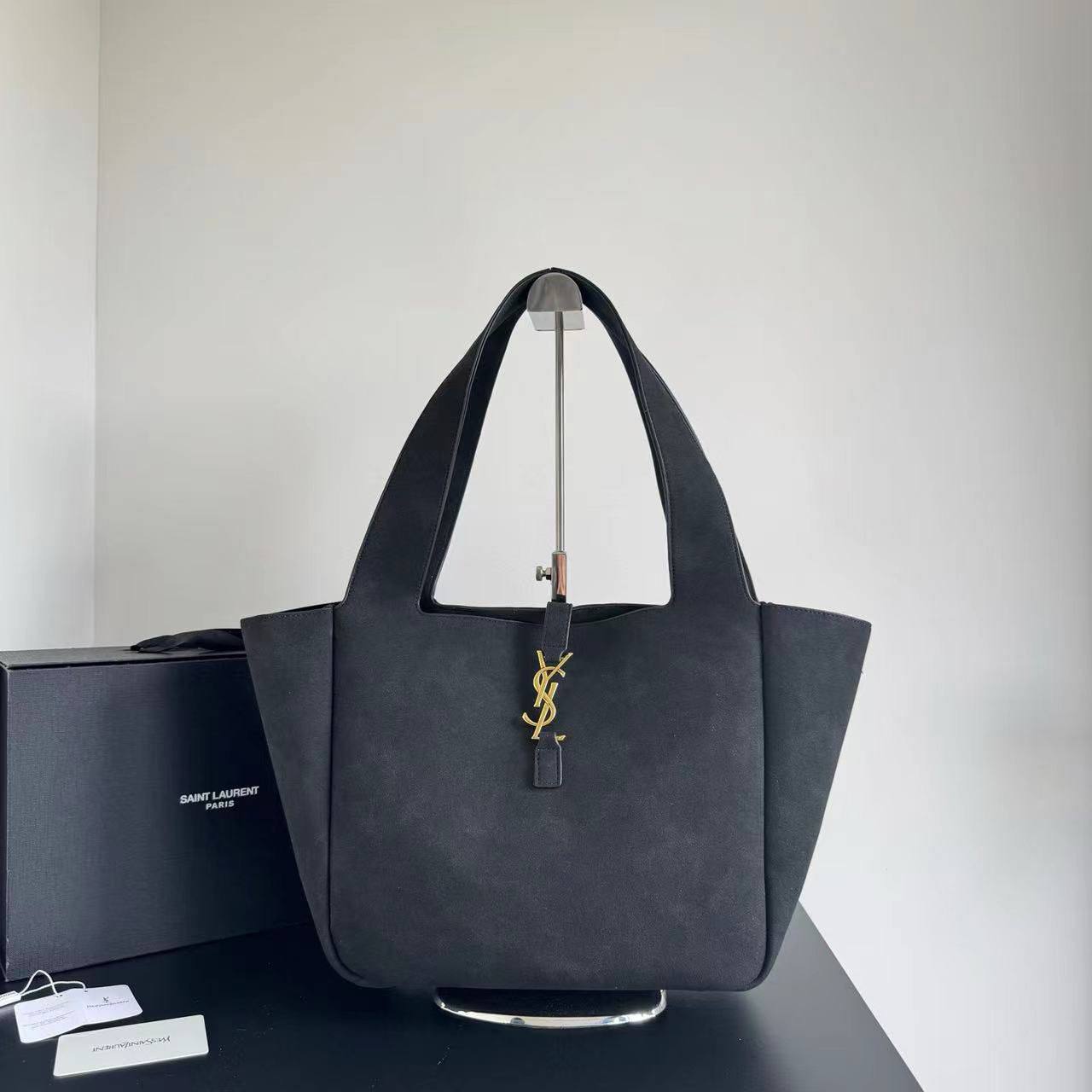 YSL Master
        30Cm
250 dhs🗽

Zain131
♥️♥️♥️