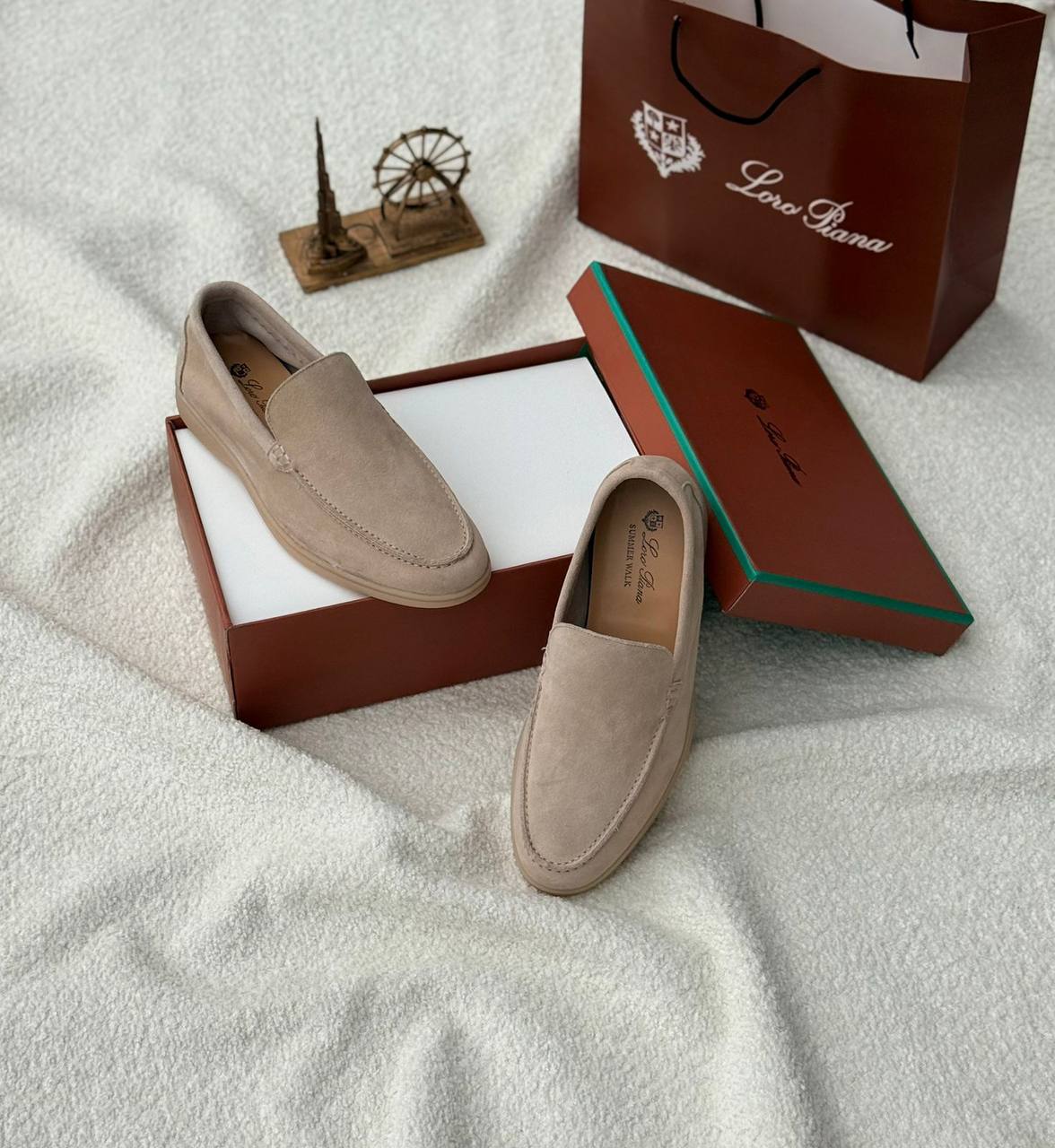 New. 
Loro piana shoes 
Mens

High quality 👌👌🧨

  Size  .  40. To 46. 

170 dhs✅

Zain80
♥️♥️♥️