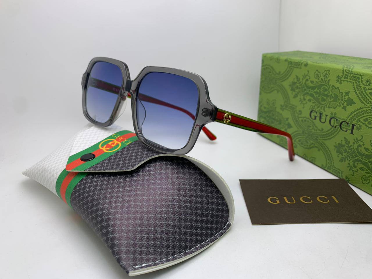 Master Sunglasses
120 dhs🪙🖤

Zain126
♥️♥️♥️