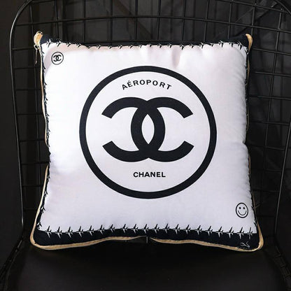 Master 
Pillowcases 
Size 45*45 
50 dhs❣️

Zain99
♥️♥️♥️