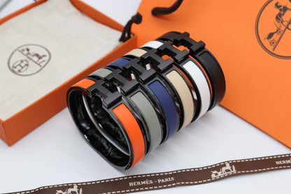 Hermes Bracelet

Super Master
110 dhs🇦🇪🇦🇪


Zain33
♥️♥️♥️