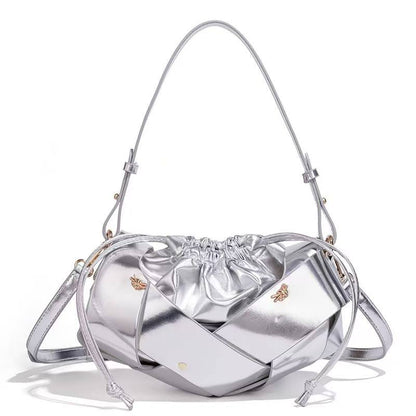BOTTEGA 
100 dhs💛
size 26 cm

Zain161
♥️♥️♥️