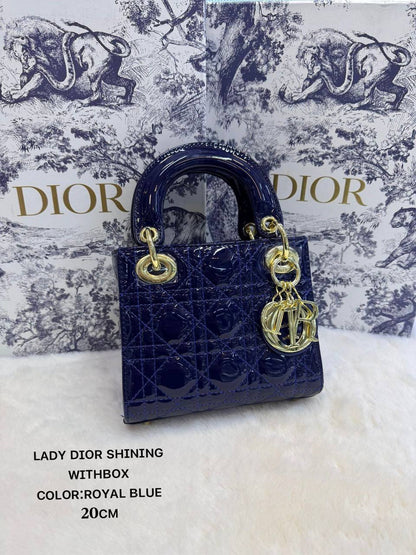 ᴄʜʀɪsᴛɪᴀɴ Dior ʟᴀᴅʏ ᴅɪᴏʀ
ʜᴀɴᴅʙᴀɢ ᴡɪᴛʜ ʟᴏɴɢ sᴛʀᴀᴘ
ᴡɪᴛʜ ʙᴏx🎁🎁🎁
ɢʟᴏssʏ ᴍᴀᴛᴇʀɪᴀʟ
sɪᴢᴇ:𝟐𝟎ᴄᴍ
110 dhs💓

Zain56
♥️♥️♥️