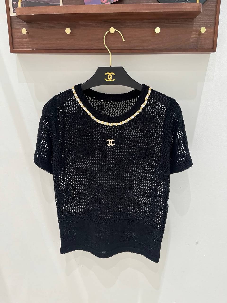CHANEL
Women’s Tshirt 
Master Quality 
SML
250 dhs🇦🇪🇦🇪

Zain276
♥️♥️♥️