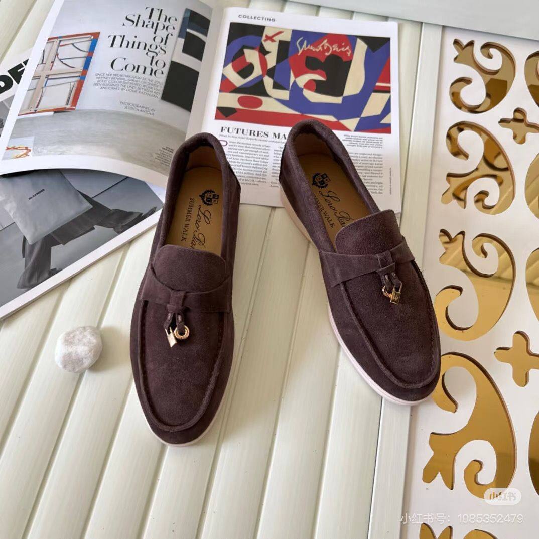 Loro Piana
Size:36 to 42
130 dhs✅

Zain241
♥️♥️♥️