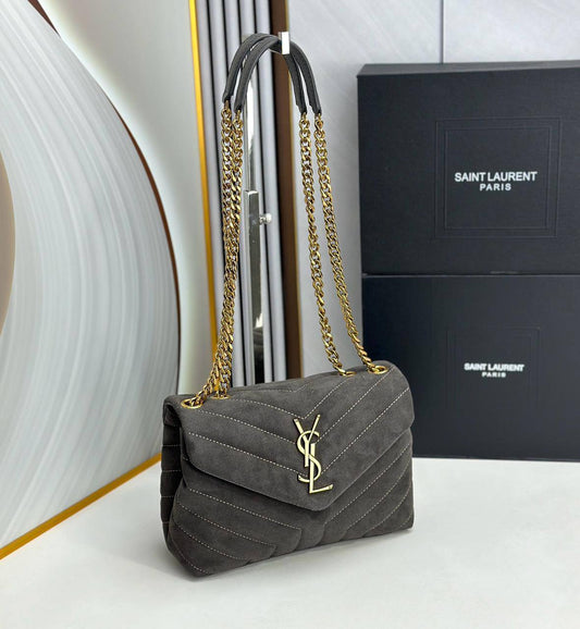 YSL
24cm 🥰 270 dhs❣️
32cm 🥰 280 dhs❣️

Zain228
♥️♥️♥️