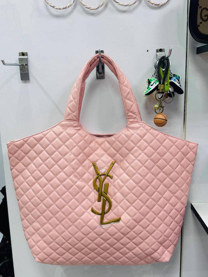 YSL
Best quality 
110 dhs🪙🖤
size 55cm

Zain158
♥️♥️♥️