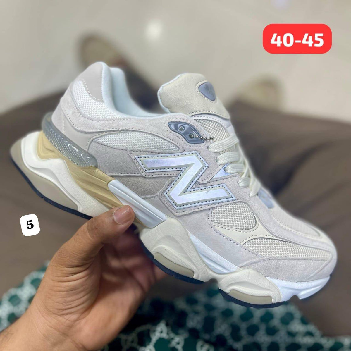 Nb

115 dhs🇦🇪🇦🇪
Size: 40-45

Zain27
♥️♥️♥️